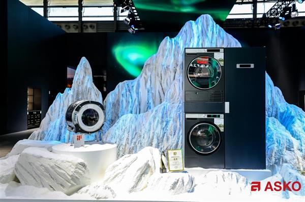 KO闪耀AWE2025 演绎质感生活新范式尊龙凯时ag旗舰厅网站百年奢品家电 AS(图3)