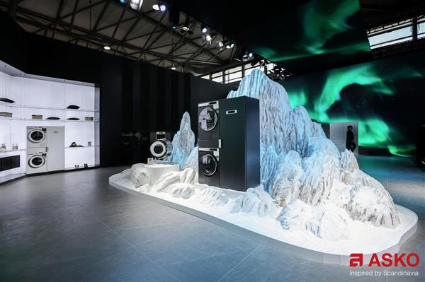 KO闪耀AWE2025 演绎质感生活新范式尊龙凯时ag旗舰厅网站百年奢品家电 AS(图2)