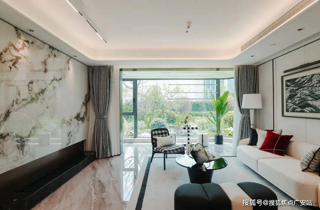 售楼中心电线年楼盘→首页网站→楼盘测评→中心电线小时热线电话尊龙凯时新版APP首页中建中环铂樾售楼处电话→中建中环铂樾(图17)